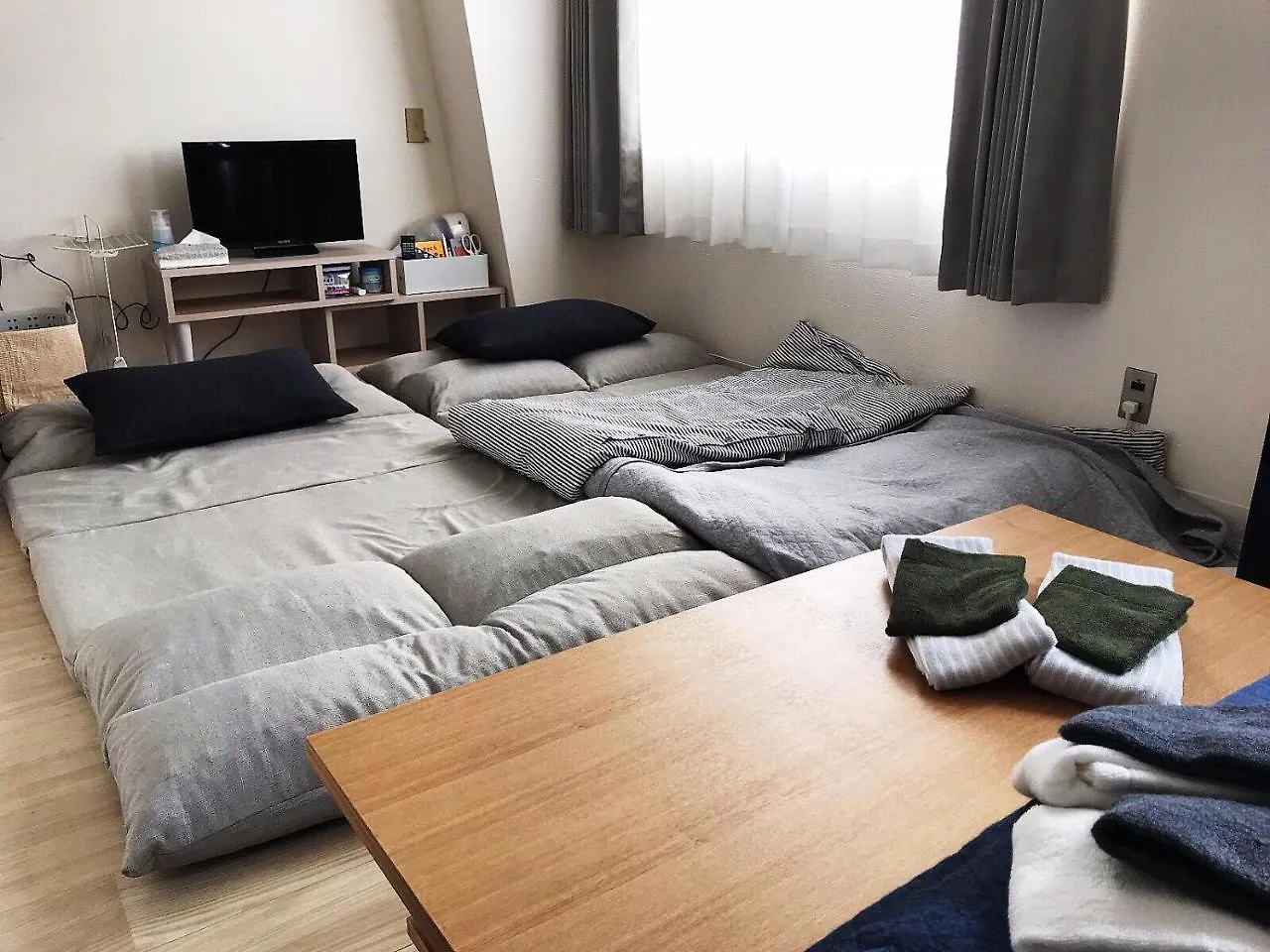 新大阪徒步30秒 Walk To Shinosaka Station 30S, Direct To Kansai Airport 關西空港直達, Universal Studio 16 Mins, Umeda 6 Mins, Kyoto 25 Mins, Early Check In アパート